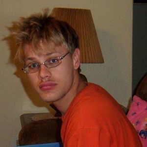 Meet your Posher, Chris